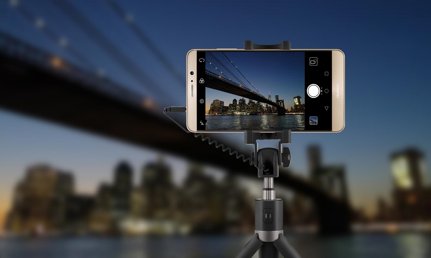 Strategies To Take Good Selfies With Tripods For Smartphone Devices