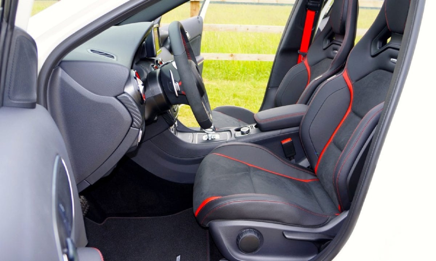 Look Out For These Accessories in Your New Car!